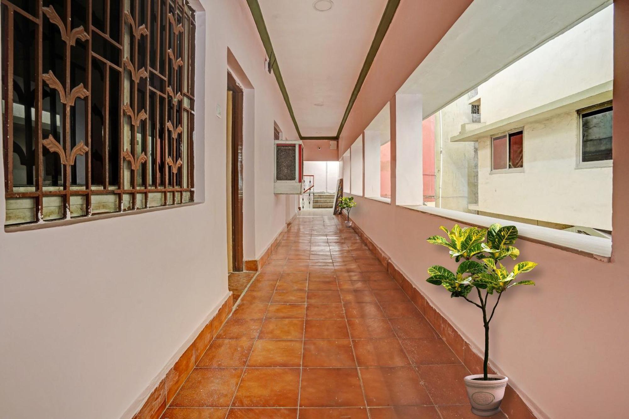 Hotel O B N Palace Rāipur Exterior foto