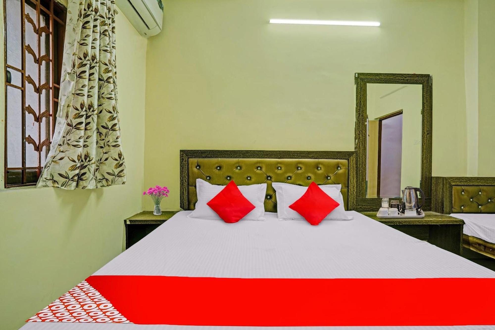 Hotel O B N Palace Rāipur Exterior foto