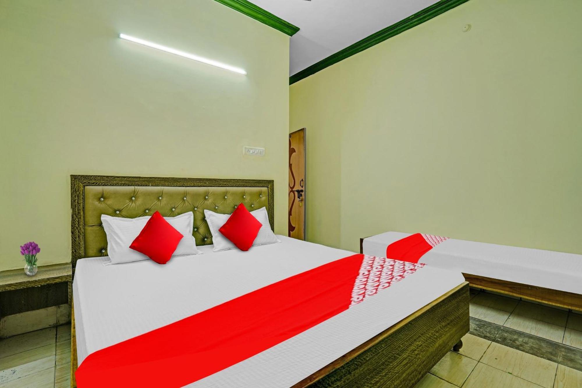 Hotel O B N Palace Rāipur Exterior foto